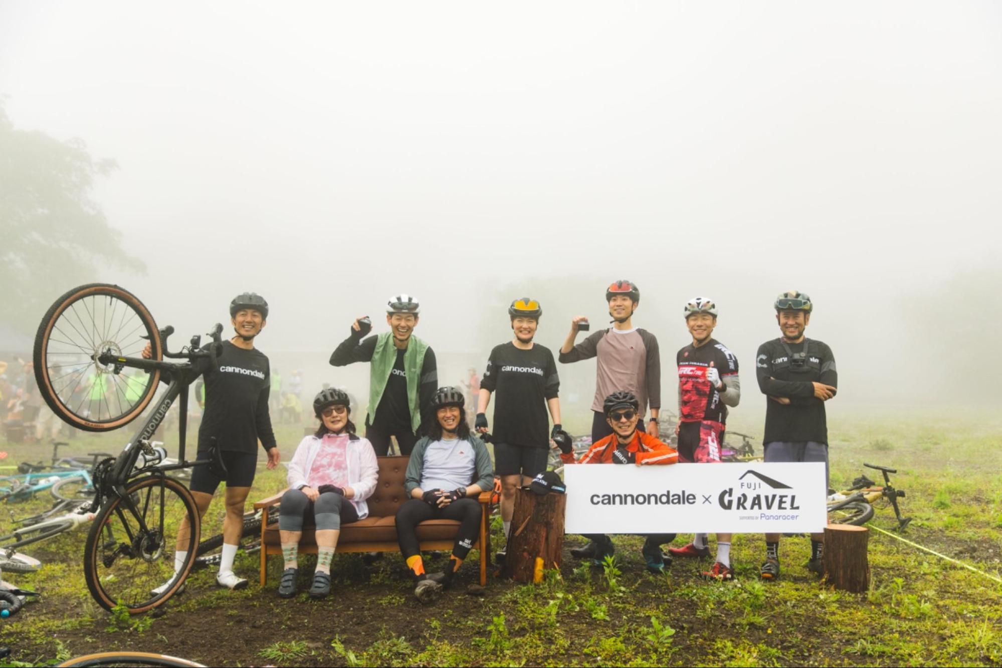 グラベルソファを設置！